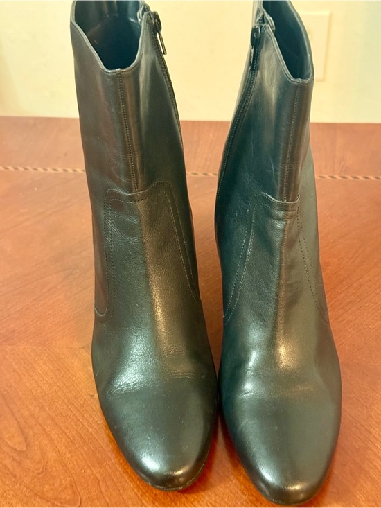 Bass Shoes - Bass Black Leather Ankle Booties with Side Zip